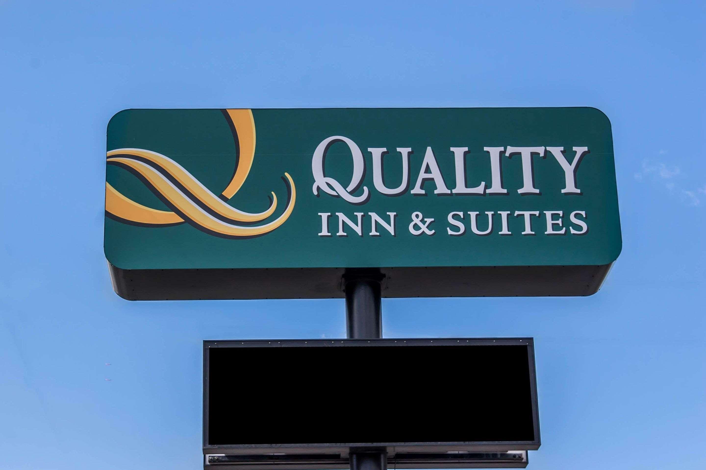Quality Inn & Suites Fife Seattle Exterior foto